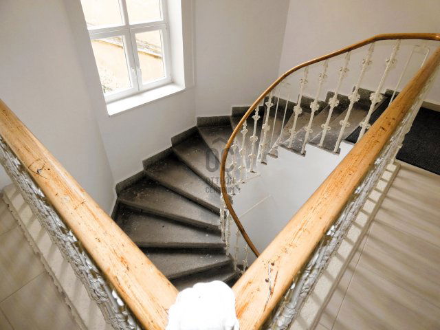 Eladó iroda, Pécsett 149 M Ft / költözzbe.hu