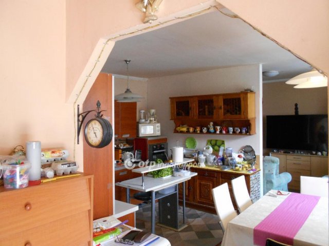Eladó családi ház, Sajószentpéteren 16.9 M Ft, 2 szobás
