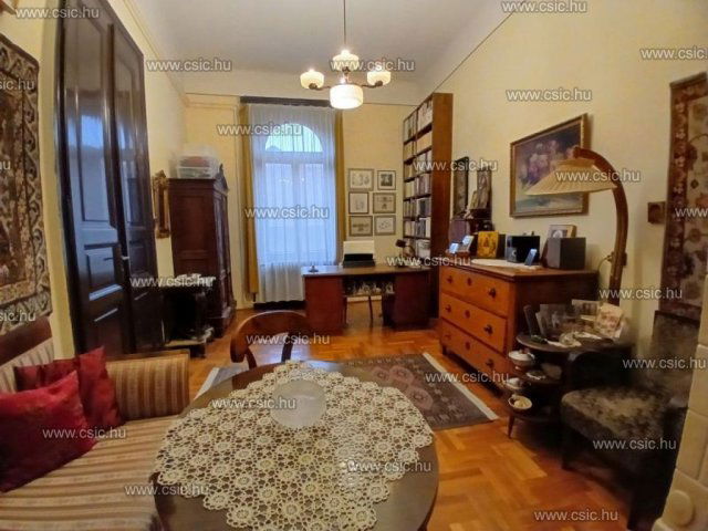 Eladó téglalakás, Budapesten, VII. kerületben 110 M Ft