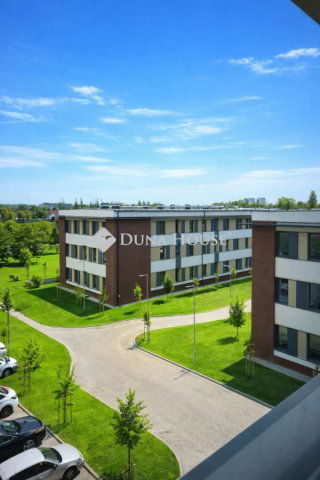 Eladó téglalakás, Budapesten, IV. kerületben 93.6 M Ft, 3 szobás