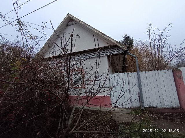 Eladó családi ház, Apcon 20 M Ft, 3 szobás