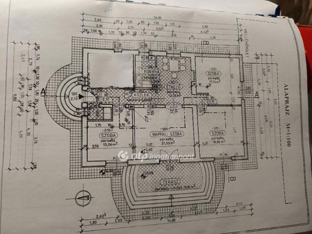 Eladó családi ház, Debrecenben 131.9 M Ft, 6 szobás