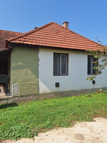 Eladó családi ház, Encsen 8.5 M Ft, 2 szobás