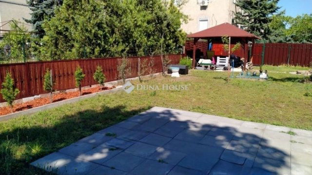 Eladó téglalakás, Budapesten, XV. kerületben 82.9 M Ft, 3 szobás