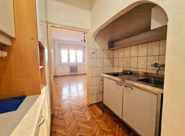 Kiadó téglalakás, albérlet, IX. kerületben, Közraktár utcában