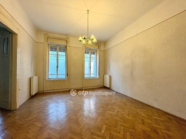 Eladó téglalakás, Budapesten, IX. kerületben 93 M Ft, 3 szobás