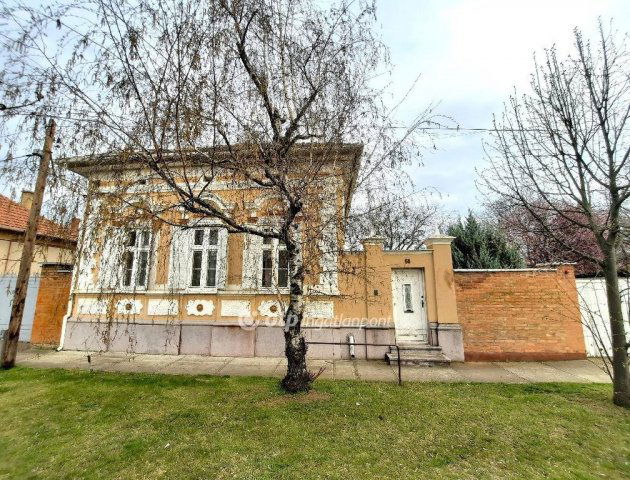 Eladó családi ház, Nagykőrösön 56.99 M Ft, 3 szobás