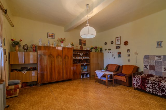 Eladó családi ház, Csávolyon 15.3 M Ft, 3 szobás