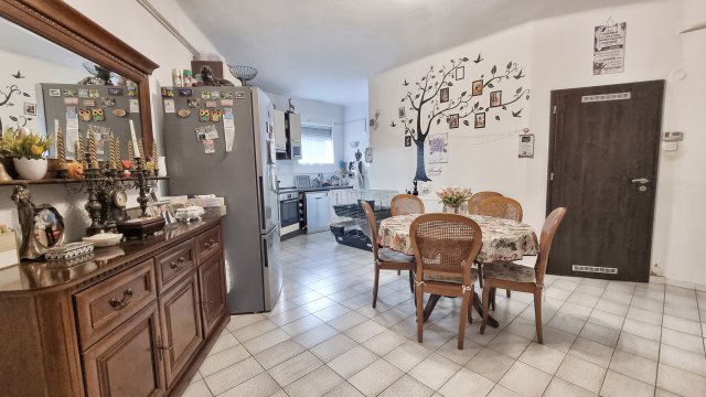 Eladó téglalakás, Nyíregyházán 57 M Ft, 3 szobás