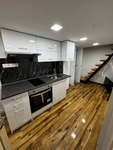 Eladó téglalakás, Budapesten, VIII. kerületben 42.8 M Ft