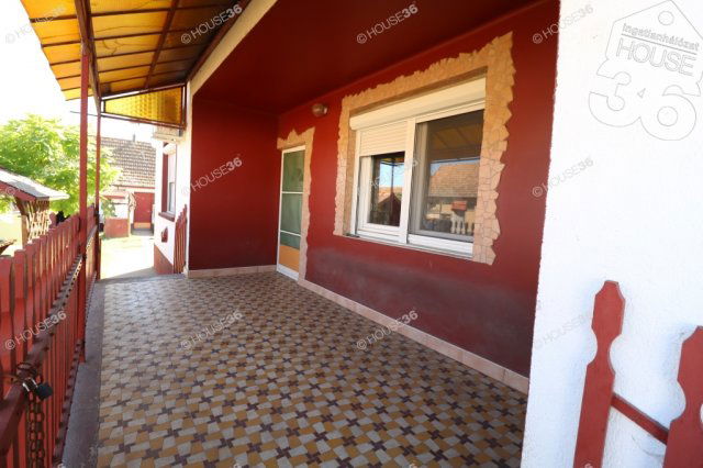 Eladó családi ház, Csengődön 22 M Ft, 3 szobás