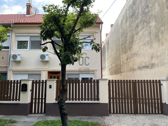 Kiadó téglalakás, albérlet, Pápán 350 E Ft / hó, 4 szobás