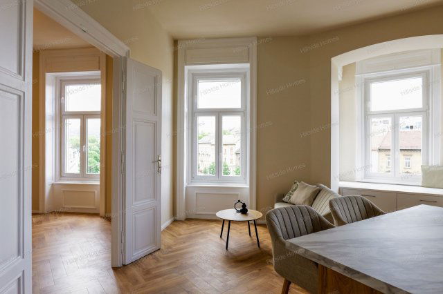 Eladó téglalakás, Budapesten, I. kerületben 162.9 M Ft, 3 szobás