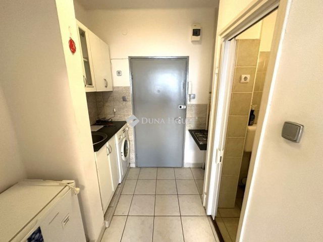 Kiadó téglalakás, albérlet, Kecskeméten 100 E Ft / hó