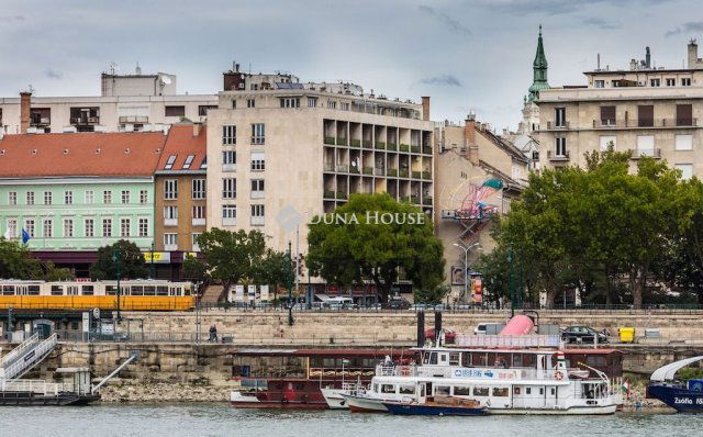 Kiadó téglalakás, albérlet, Budapesten, V. kerületben, 2 szobás
