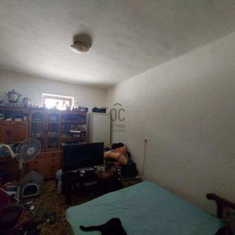Eladó családi ház, Szigetszentmiklóson 66.99 M Ft, 4 szobás