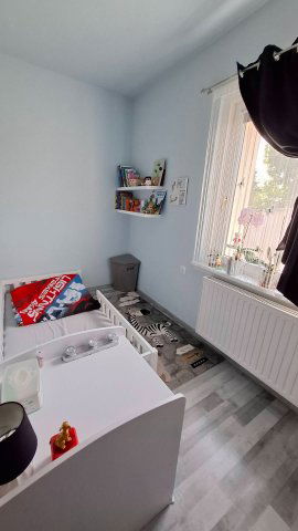 Eladó családi ház, Szigethalmon 89.99 M Ft, 3+1 szobás