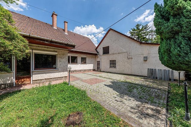 Eladó ikerház, Szentendrén 119 M Ft, 5 szobás