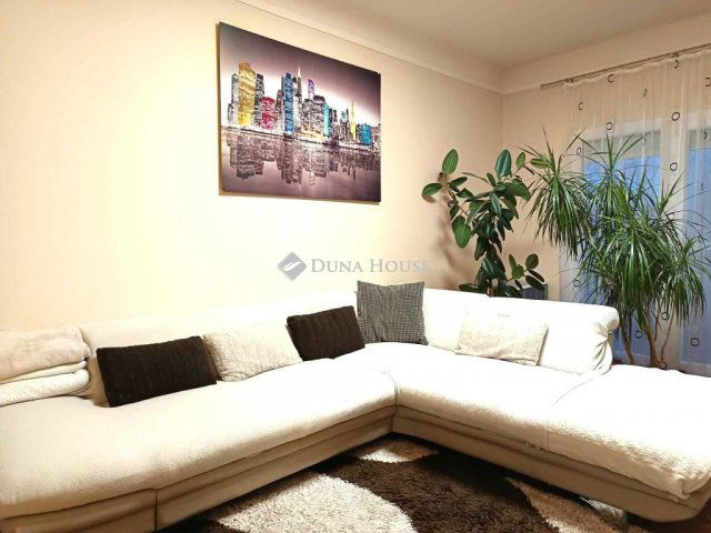 Eladó ikerház, Tahitótfalun, Szabadság úton 92.9 M Ft, 4 szobás