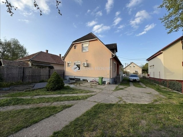 Eladó családi ház, Hernádon 84.9 M Ft, 6 szobás