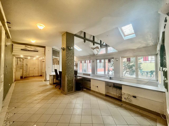 Eladó családi ház, Kecskeméten 109 M Ft, 4 szobás