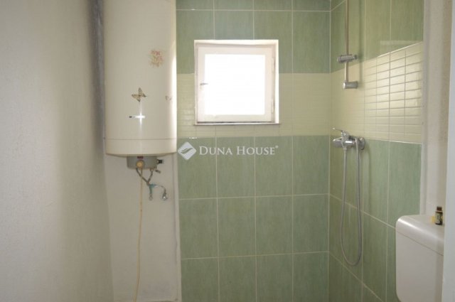 Eladó családi ház, Debrecenben 52 M Ft, 2 szobás