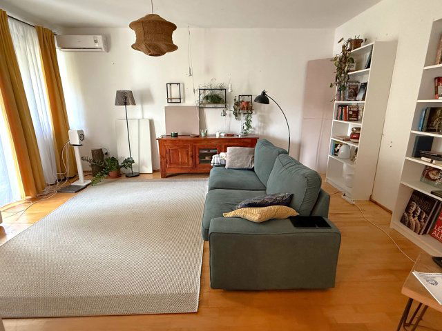 Eladó téglalakás, Pécsett, Gadó utcában 64.9 M Ft, 3 szobás