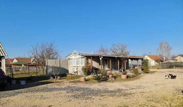 Eladó családi ház, Iváncsán 33 M Ft, 2 szobás