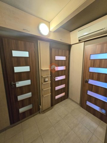 Eladó panellakás, Pécsett, Nagy Imre úton 39.9 M Ft, 1+1 szobás