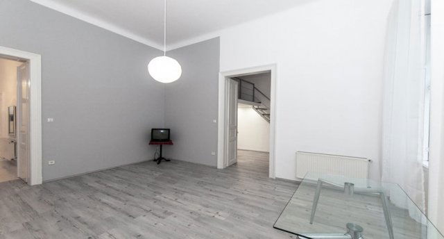 Kiadó téglalakás, albérlet, VI. kerületben, Székely Bertalan utcában