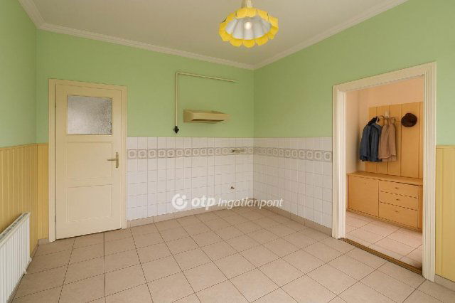 Eladó családi ház, Mezőtúron 29.9 M Ft, 2 szobás