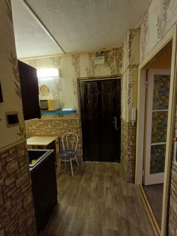 Eladó panellakás, Oroszlányban 27.9 M Ft, 1+1 szobás