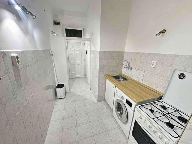 Eladó téglalakás, Budapesten, XIV. kerületben 43.5 M Ft