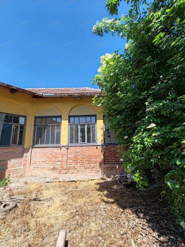 Eladó családi ház, Rákóczifalván, Toldi Miklós úton 25 M Ft