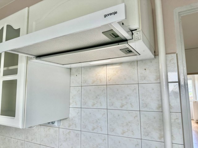 Eladó téglalakás, Pécsett 51 M Ft, 3 szobás