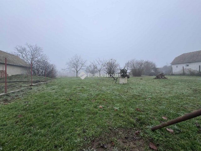 Eladó telek, Bissén 5.49 M Ft / költözzbe.hu