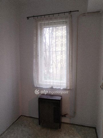 Eladó téglalakás, Budapesten, XIV. kerületben 66.9 M Ft