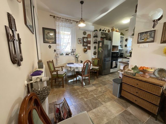 Eladó téglalakás, Budapesten, XI. kerületben 138 M Ft, 2 szobás