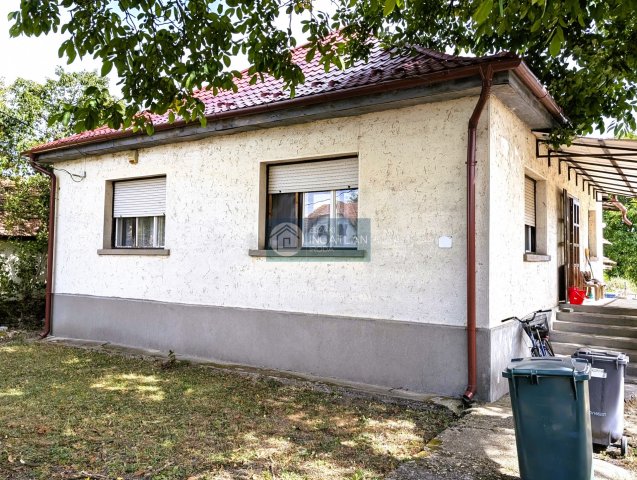 Eladó családi ház, Felsőnyárádon 27 M Ft, 3 szobás