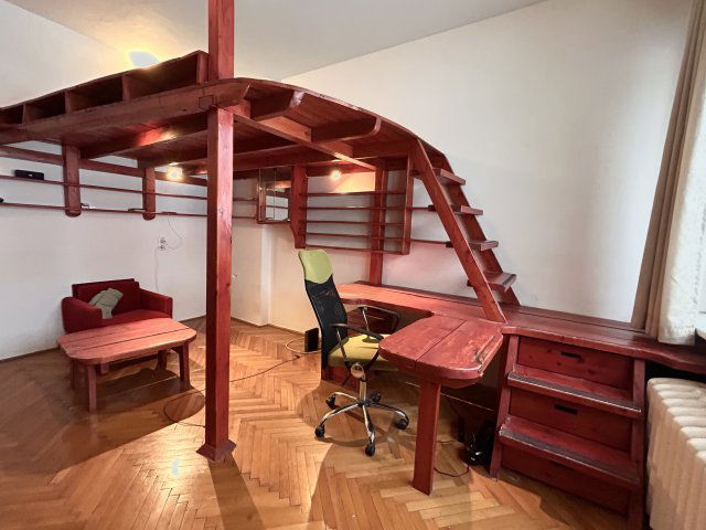 Eladó téglalakás, Budapesten, V. kerületben 54.9 M Ft, 1 szobás