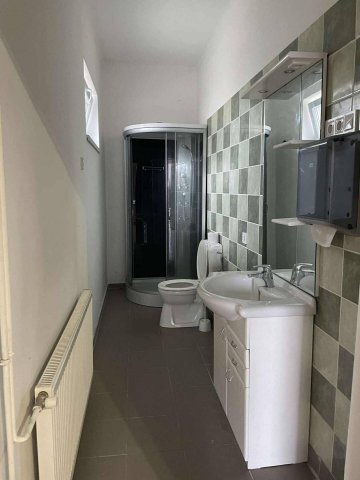 Eladó családi ház, Esztergomban 119 M Ft, 4 szobás