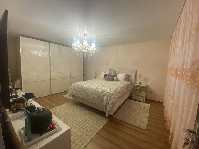 Eladó családi ház, Levelek 80 M Ft, 3 szobás