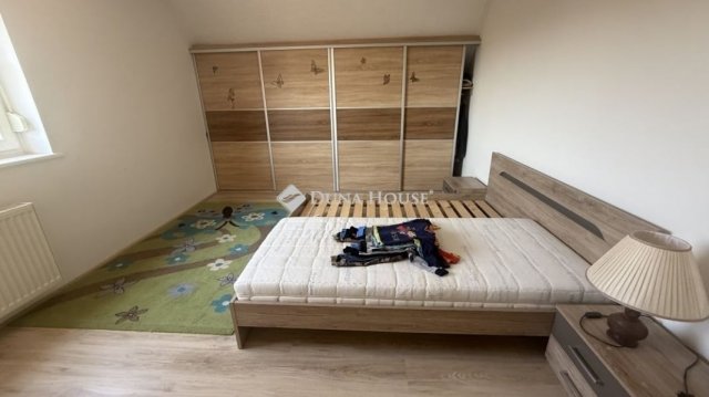 Eladó családi ház, Bükön 87.5 M Ft, 7 szobás