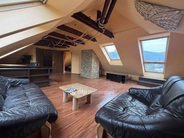 Eladó téglalakás, Miskolcon 59.9 M Ft, 5 szobás