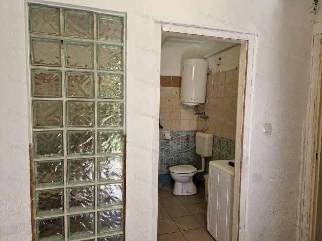 Eladó családi ház, Zaránkán 11.9 M Ft, 2 szobás