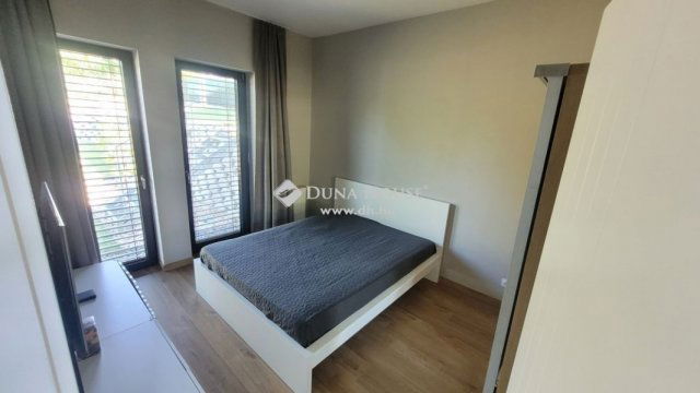 Eladó családi ház, Törökbálinton 398 M Ft, 5 szobás