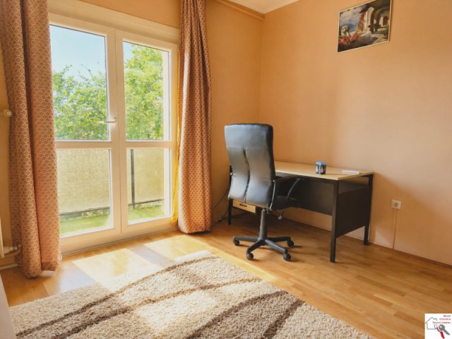Eladó panellakás, Pécsett 48 M Ft, 2 szobás