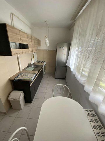 Eladó panellakás, Kecskeméten 42.9 M Ft, 2 szobás