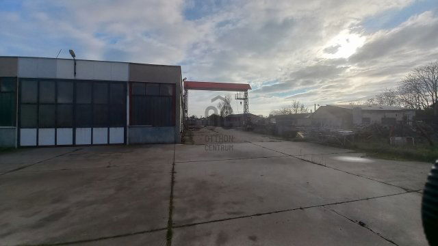 Eladó ipari ingatlan, Nagykállóban 170 M Ft
