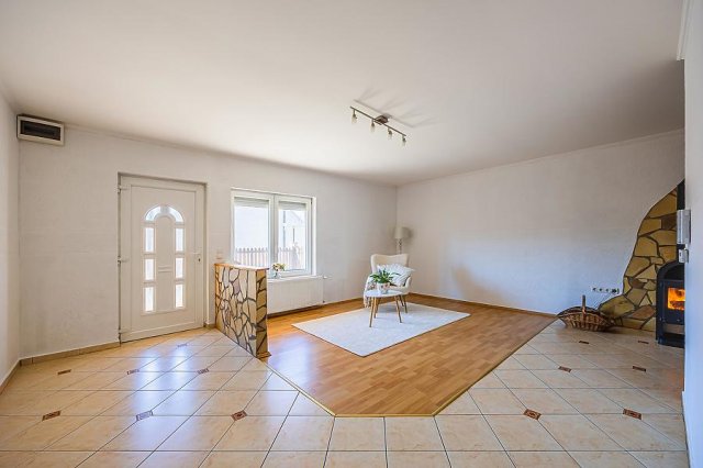 Eladó sorház, Dunakeszin 109 M Ft, 3 szobás